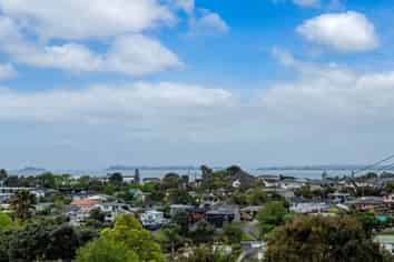 1/1 Phillipa Pl, Browns Bay