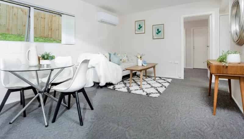 2/1 Phillipa Pl, Browns Bay