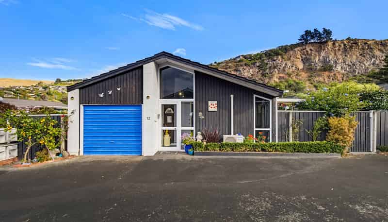 12 Raekura Place, Redcliffs