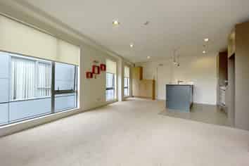 318/4 Wagener Place, Mount Albert