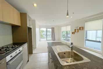 318/4 Wagener Place, Mount Albert
