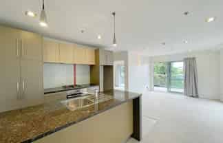 318/4 Wagener Place, Mount Albert
