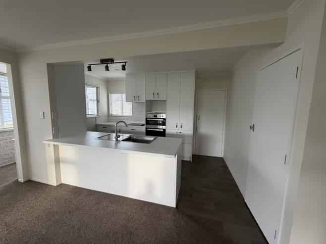 1/20 Latham Street, Napier South