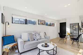 6/13 Brough Road, Manurewa East