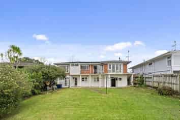 4247 Great North Road, Glendene