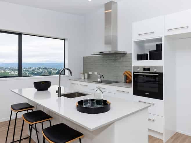 14 Jaunpur Crescent, Broadmeadows