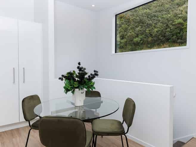 14 Jaunpur Crescent, Broadmeadows