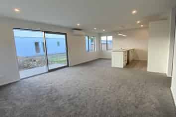 C/243 High Street, Masterton