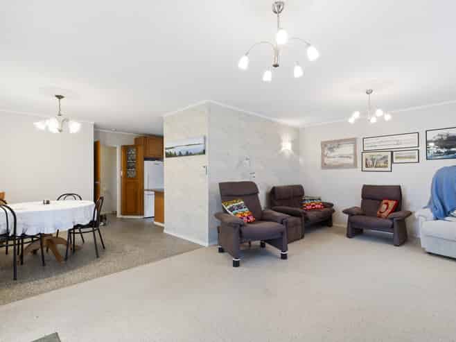 8 Godwit Place, Waiuku
