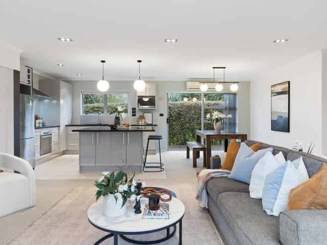 54A George Crescent, Buckland