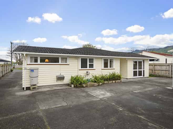 38 Rimu Street, Waikanae