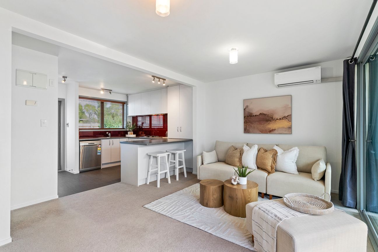 Sunny, Secure and Immaculately Presented - Aanzicht 5
