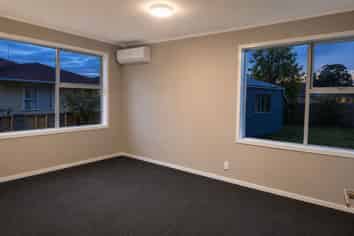 6A Maitland Place, Favona