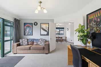 179A Nelson Crescent, Napier South