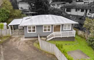 25A Hewlett Road, Massey