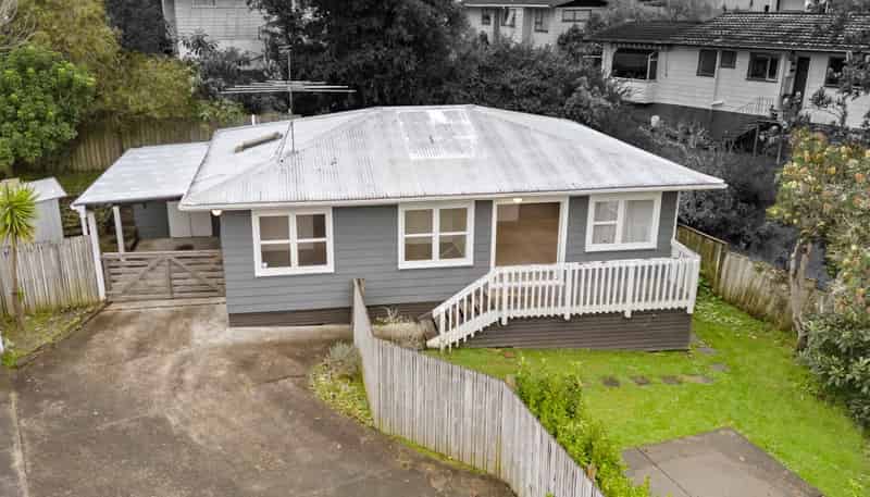 25A Hewlett Road, Massey