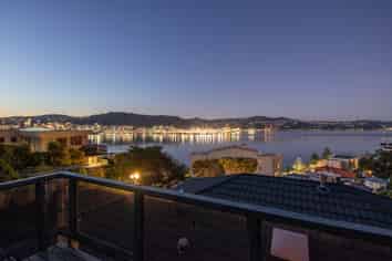 7a Wilkinson Street (upstairs), Oriental Bay