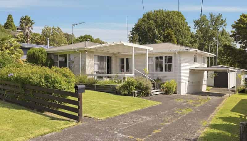 6 Crombie Street, Bellevue