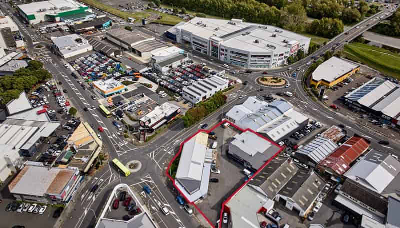 403 and 41 High Street, Hutt Central
