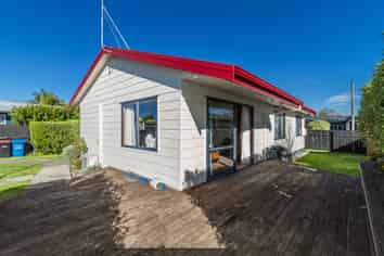 2 Allen Berry Avenue, Pirimai