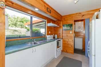 2 Allen Berry Avenue, Pirimai