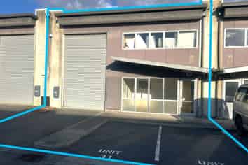 Great Value Industrial Unit - Secure Complex
