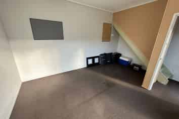 Great Value Industrial Unit - Secure Complex