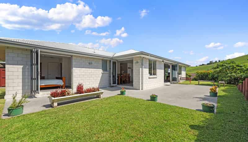 101 Ballintoy Park Drive, Welcome Bay