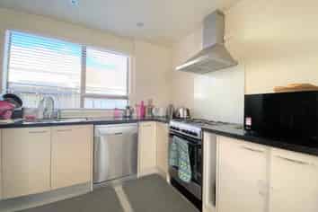 112B Norman Lesser Drive, Saint Johns
