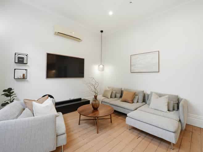 2/37 Panorama Road, Mount Wellington