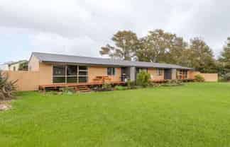 75 Pottery Lane, Coromandel