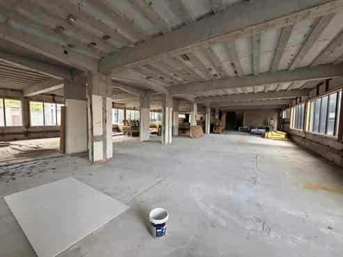 Whole commercial building - flexible options