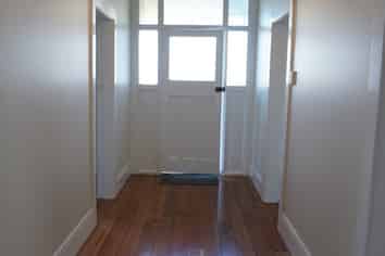 133 Ferguson Street, West End