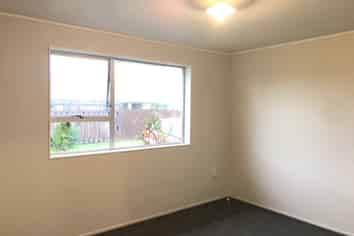 17A Leslie Place, Deanwell