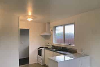 17A Leslie Place, Deanwell
