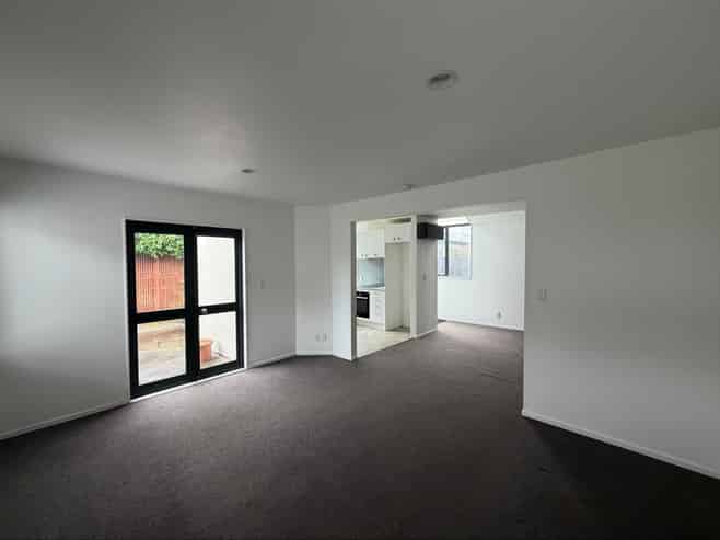 15A Puriri Street, Woburn