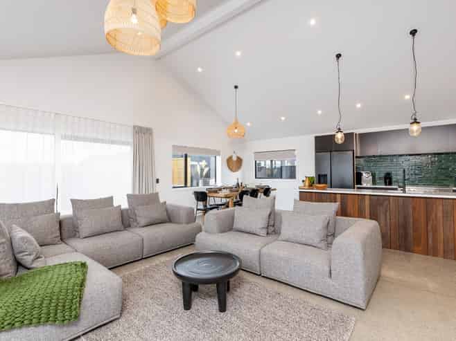 5 Wilson Way, Martinborough