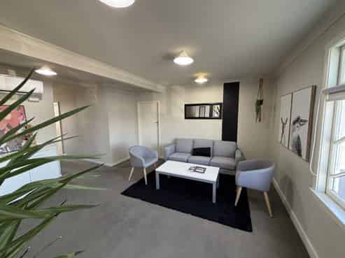 Affordable office with premium presence