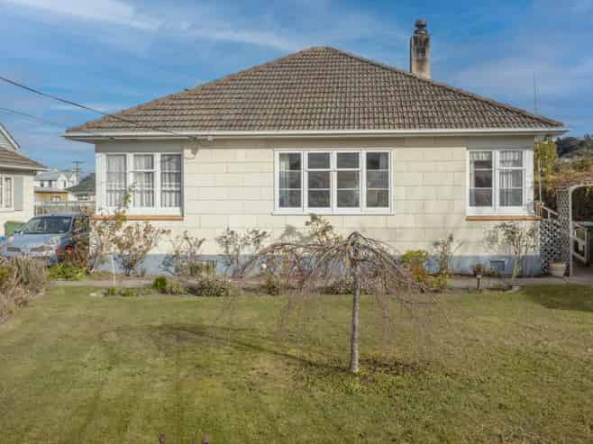 11 Farnham Street, Oamaru
