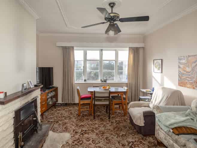 11 Farnham Street, Oamaru