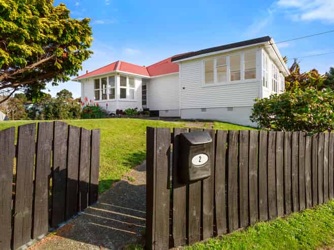2 Mexted Crescent, Ranui