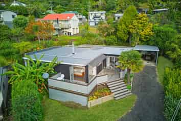 50 Gallagher Drive, Tairua