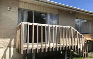 2/98 Birkdale Road, Birkdale