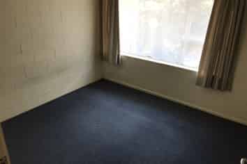 2/98 Birkdale Road, Birkdale