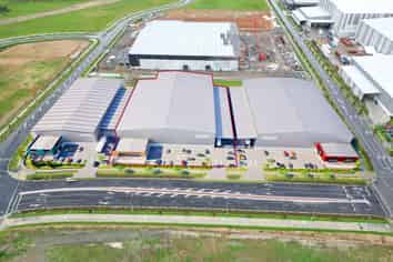 Drury industrial with drive-through access