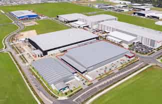 Large-scale Drury industrial - 12,900sqm+ facility