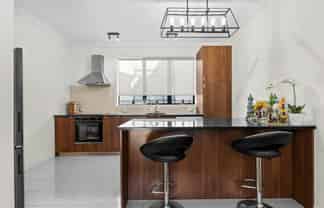 86 Norwood Drive, Flat Bush