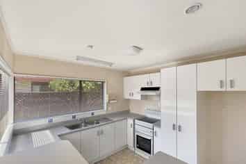 10  Wordsworth Place, Kensington