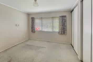 10  Wordsworth Place, Kensington