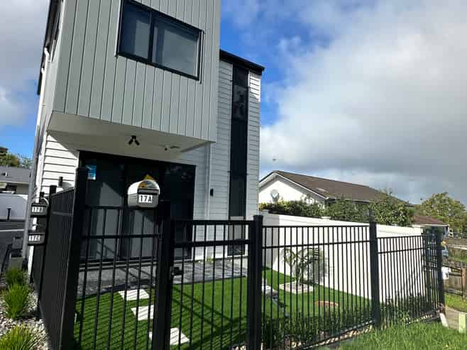 17A Midgley Road, West Harbour